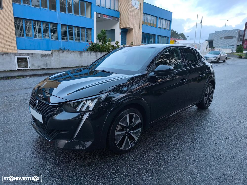 Peugeot e-208 GT - 7