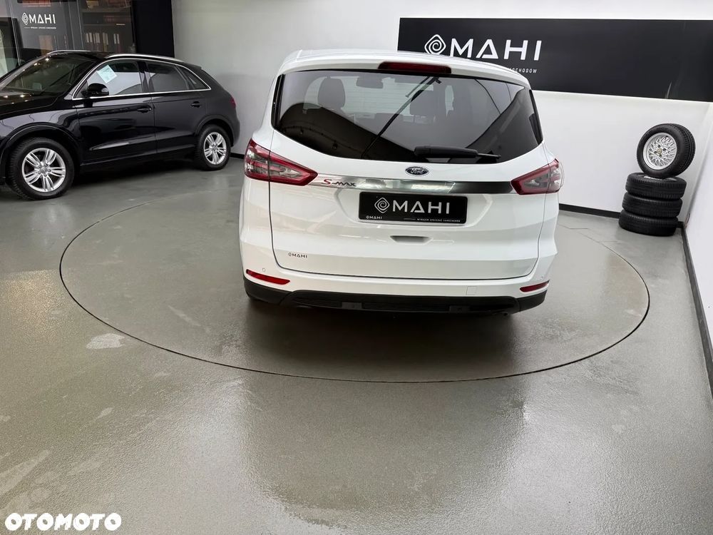 Ford S-Max 2.0 TDCi Titanium - 10