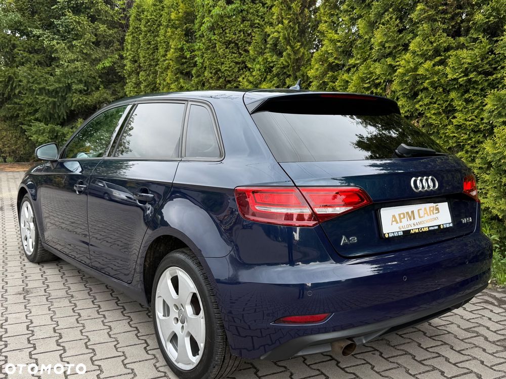 Audi A3 Sportback 1.0 TFSI design - 14