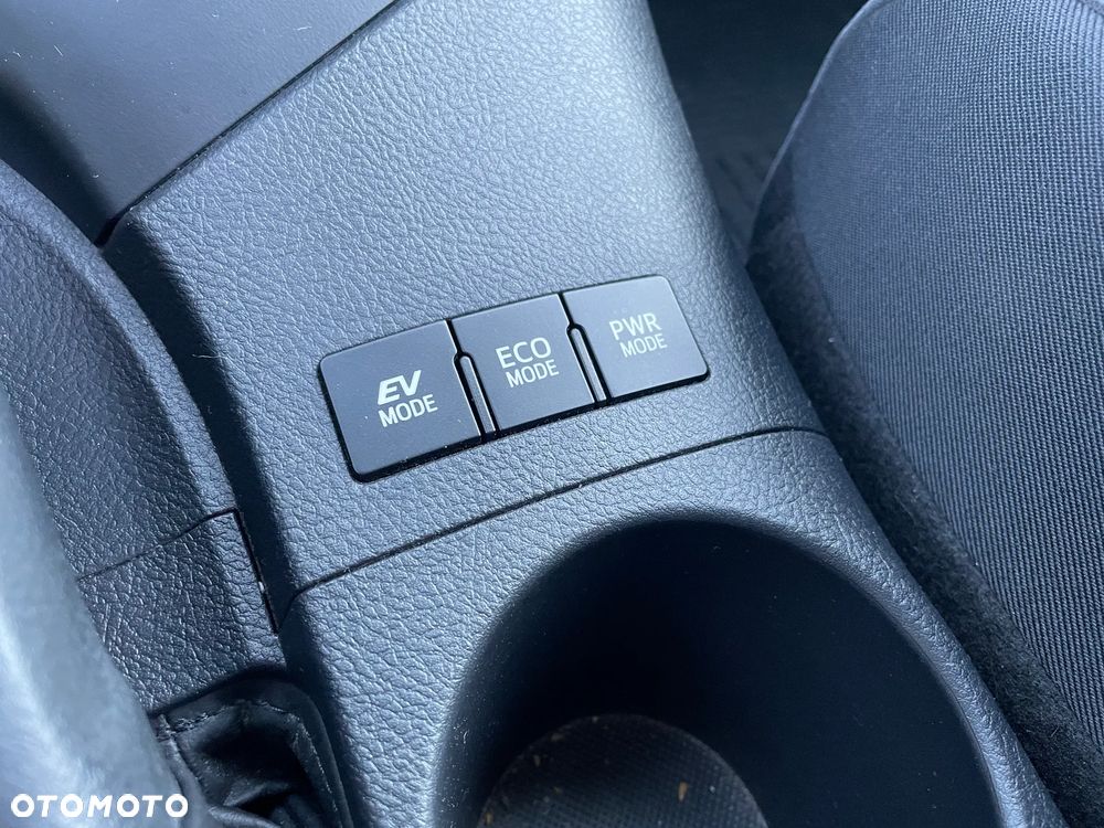 Toyota Auris - 12