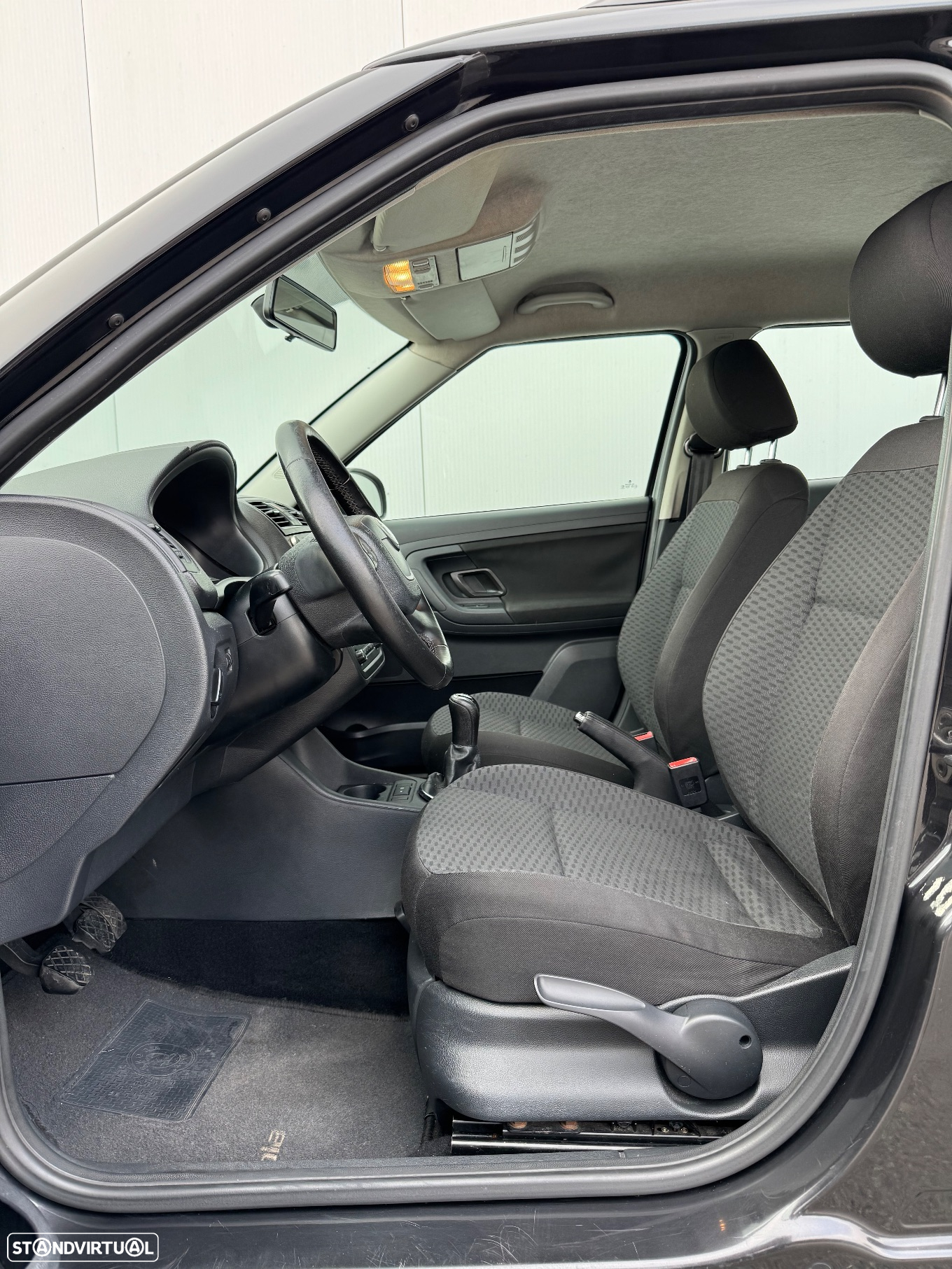 Skoda Fabia Break 1.6 TDi Active Plus - 9