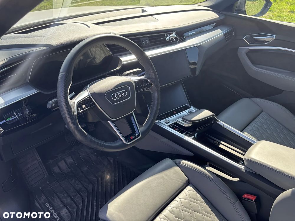 Audi e-tron 55 Quattro S Line - 5