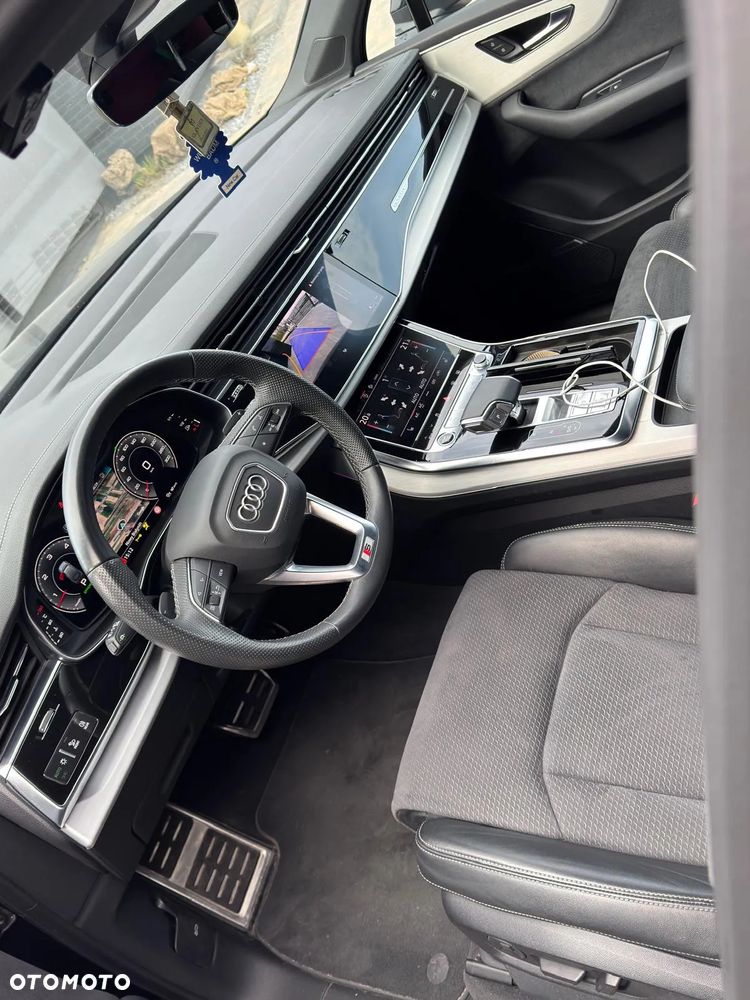 Audi Q7 - 6