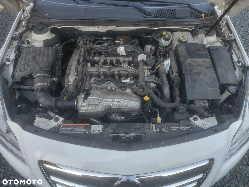 Opel Insignia - 12