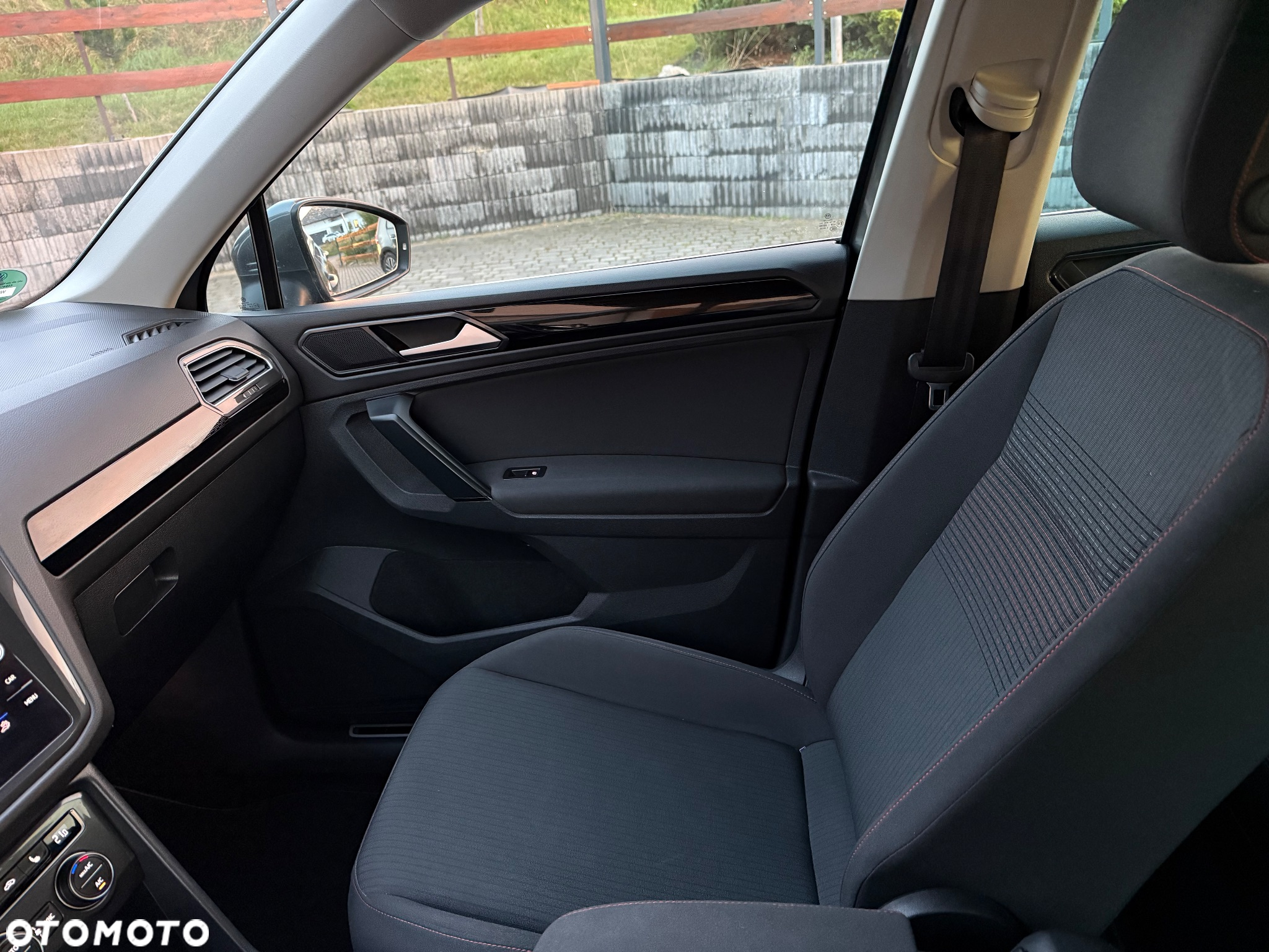 Volkswagen Tiguan 1.4 TSI 4Motion (BlueMotion Technology) DSG Sound - 32