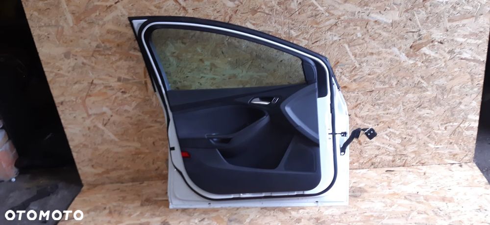 Drzwi przednie prawe Ford Focus mk3 5F  szyba zamek mechanizm 2015 - 2