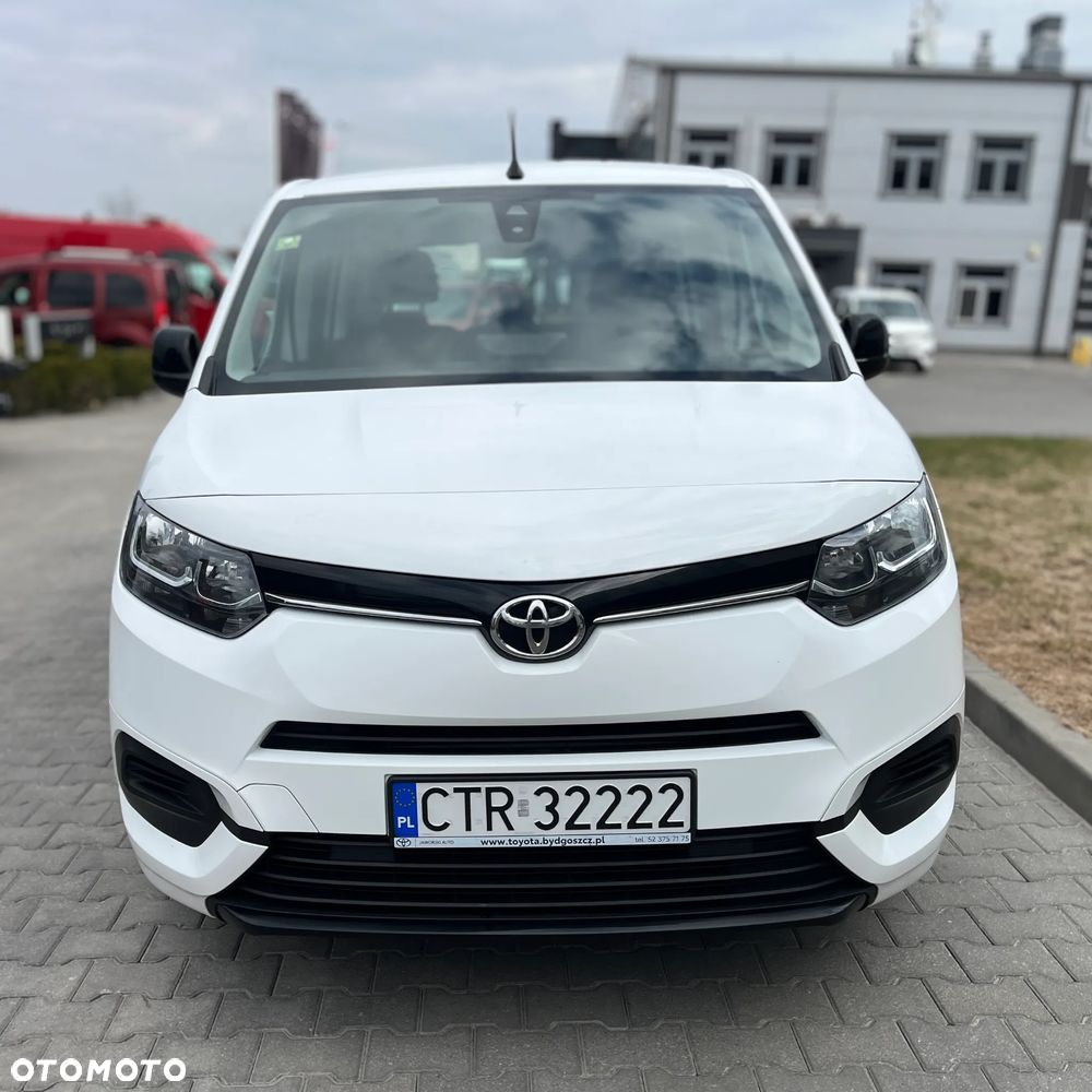 Toyota Proace City D-4D Long 2,3t Active (bryg.) - 2