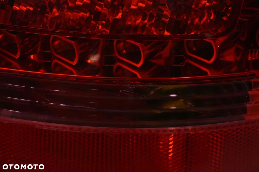 AUDI A6 C6 KOMBI LAMPA PRAWY TYŁ 4F9945096H - 4