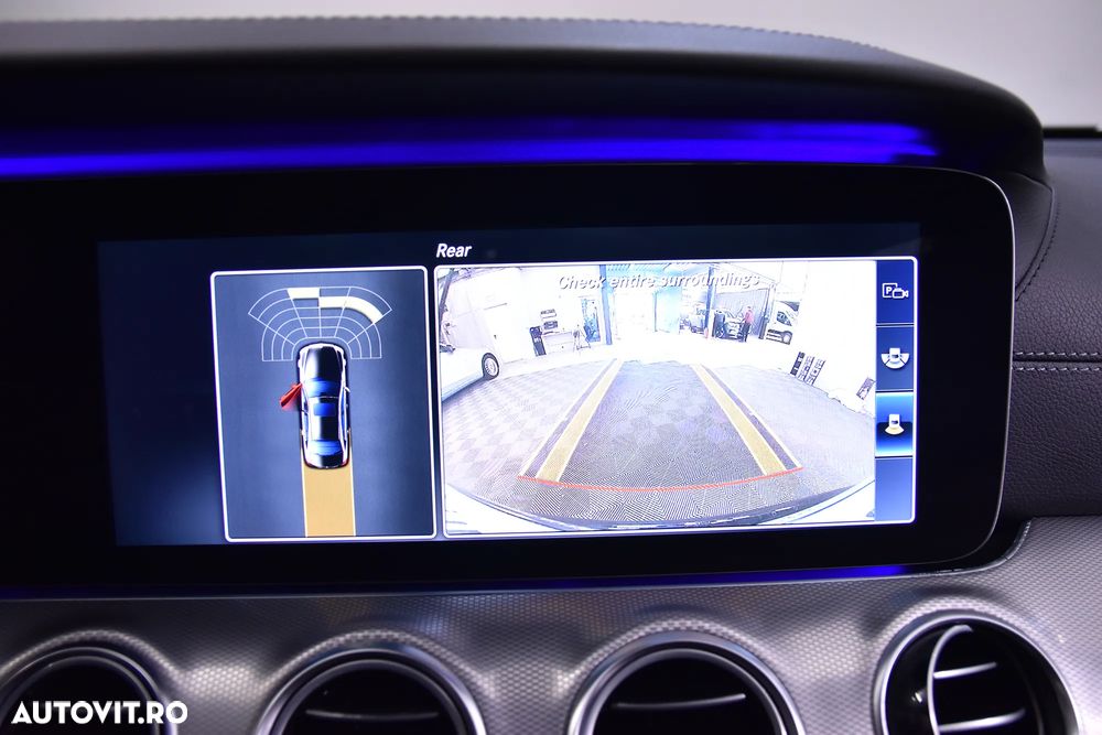 Mercedes-Benz E - 23