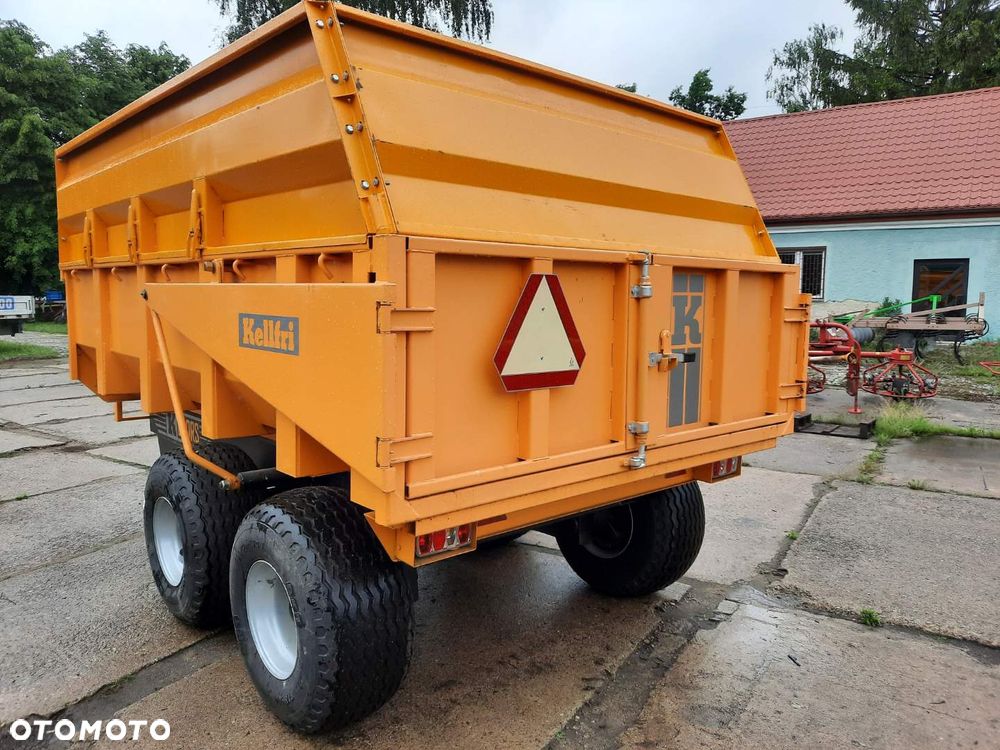 Pronar Przyczepa budowlana-skorupowa PRONAR T-679/2-12t, T679/3-10t, T679/4M-8,5t, T679/4MN-8,5t- Ursus T-041 - ładowność 7-ton, Kellfri 23-D60 - 6-ton, Kellfri 23-D90 - 9-ton - 34