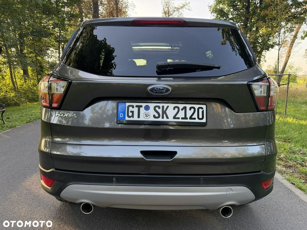 Ford Kuga - 9