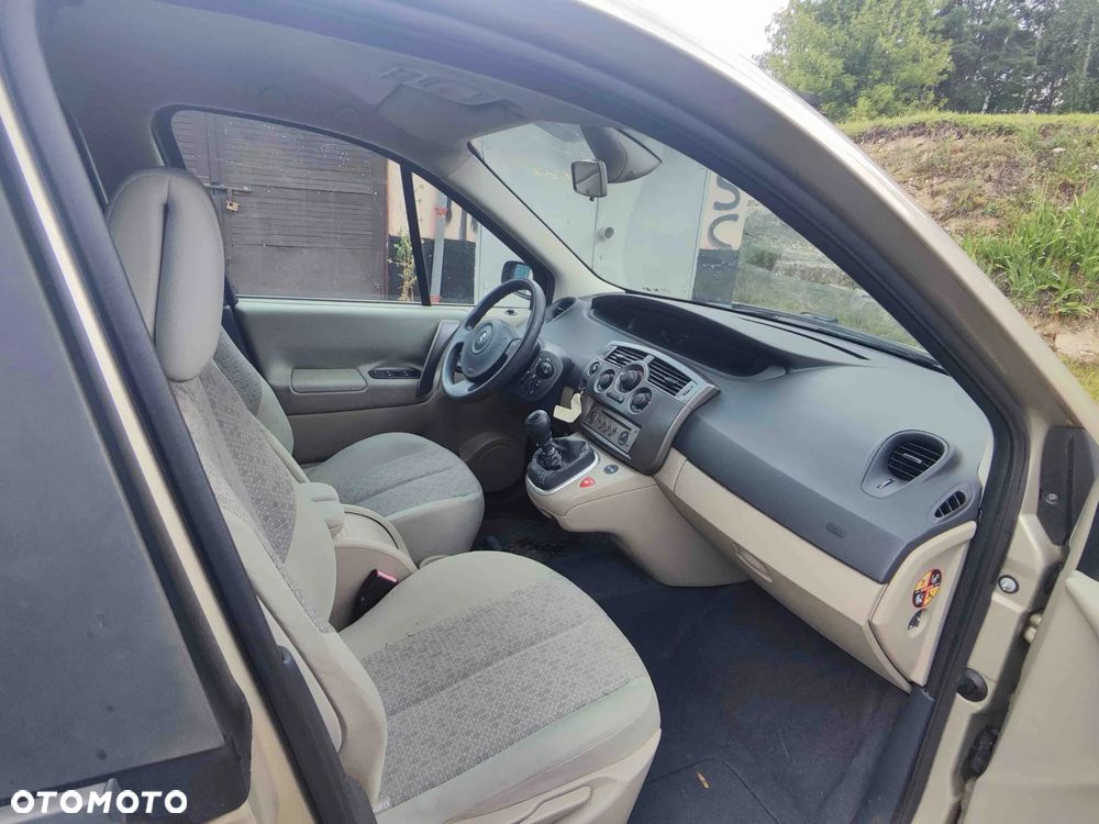 Renault Scenic 1.6 16V Authentique - 7