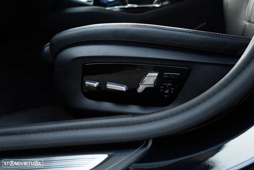 BMW 520 d Pack M Auto - 50