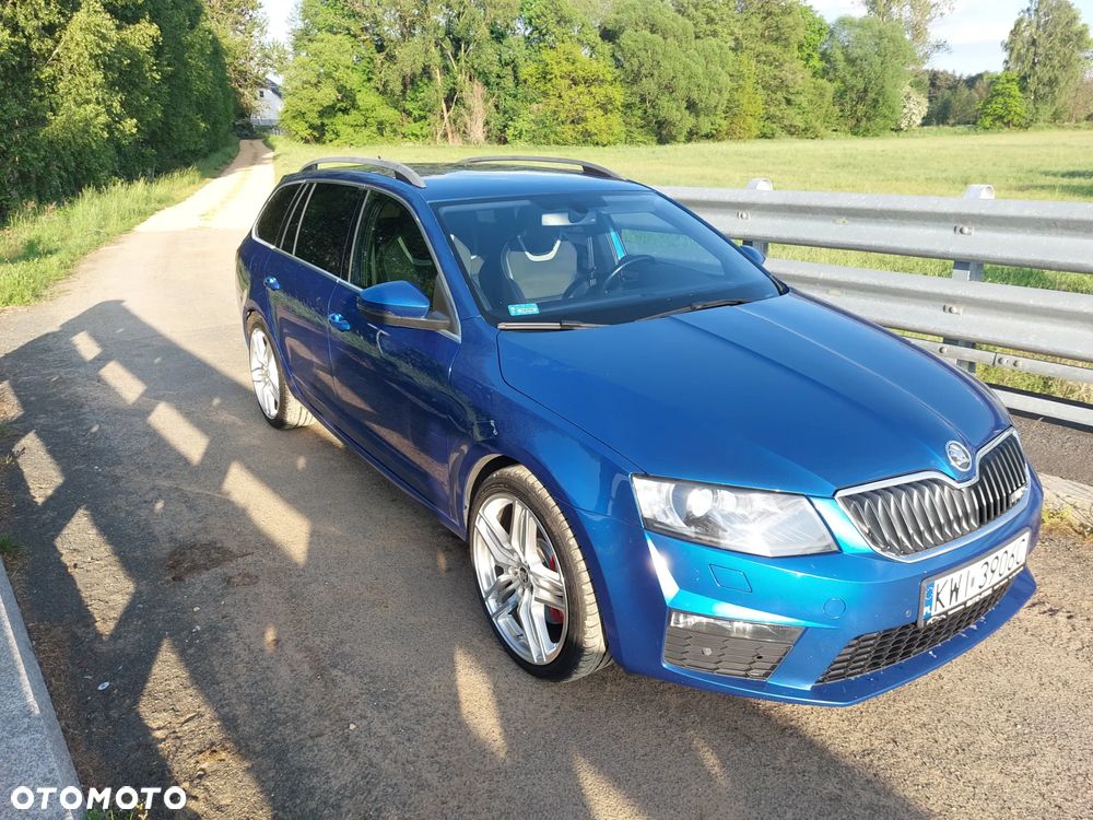 Skoda Octavia 2.0 TDI RS DSG - 4