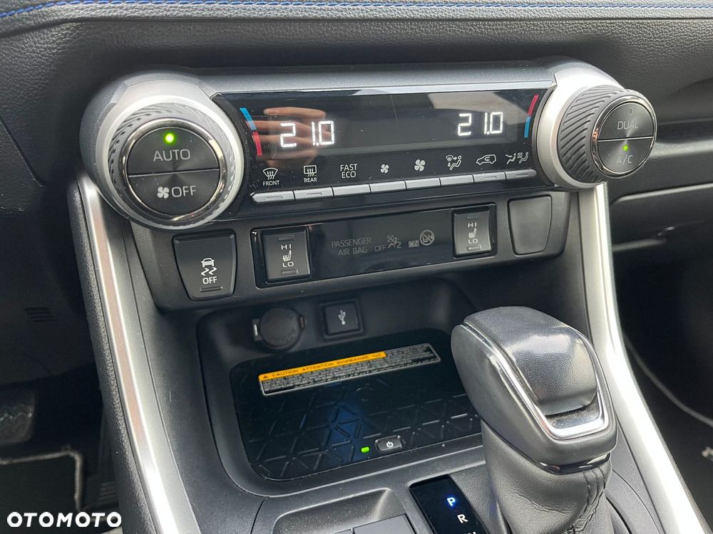 Toyota RAV4 2.5 Hybrid Selection 4x2 - 16