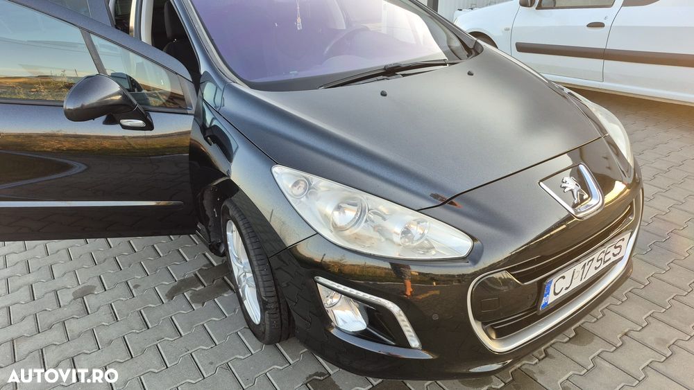 Peugeot 308 1.6 e-HDI FAP STT Acces - 8