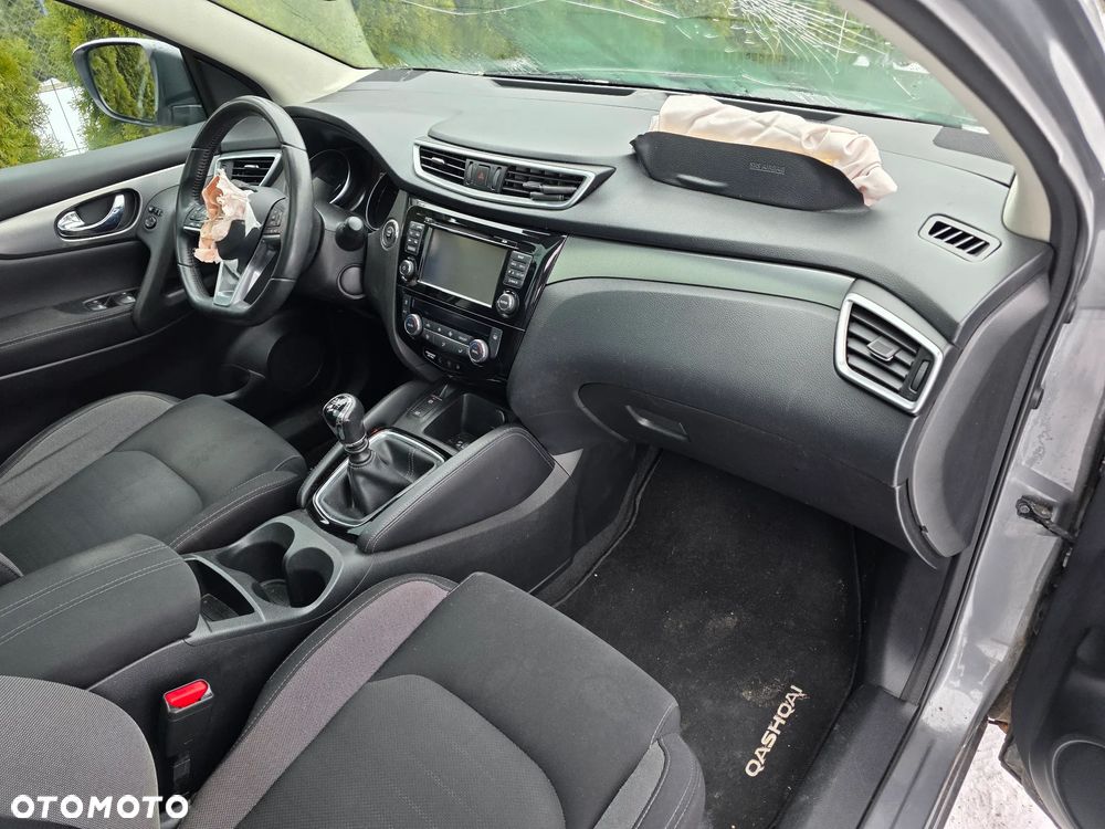 Nissan Qashqai 1.5 dCi N-Connecta - 10