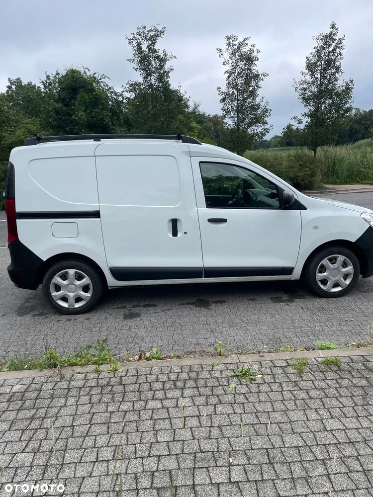 Dacia DOKKER - 10