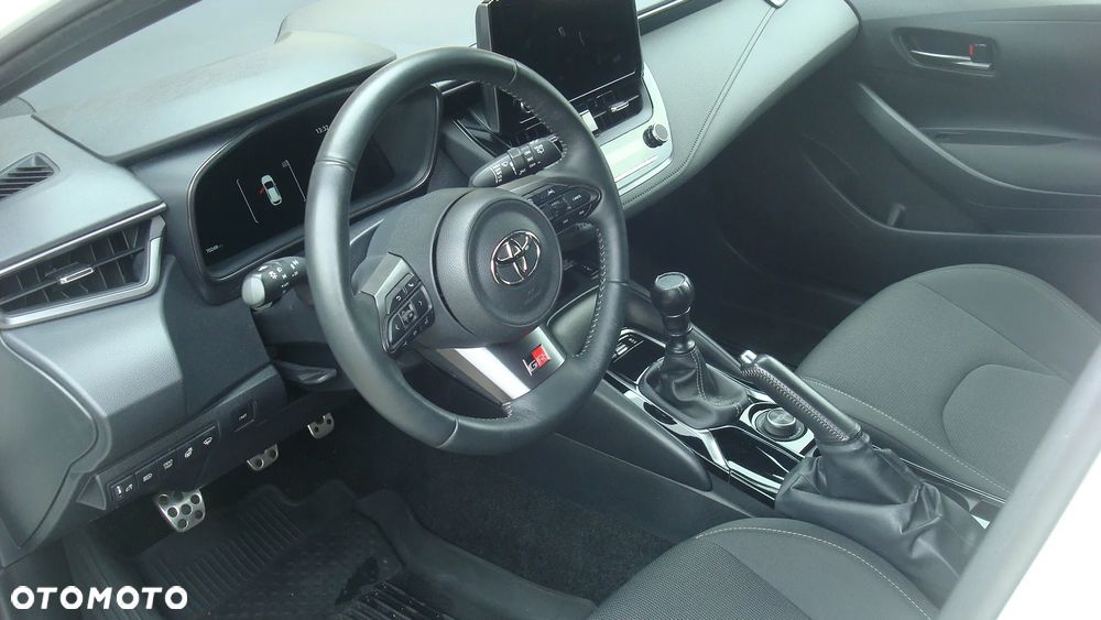 Toyota GR Corolla - 6
