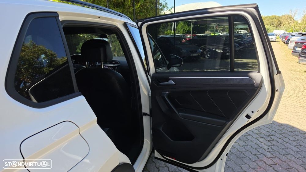 VW Tiguan 1.4 TSI eHybrid R-Line DSG - 10