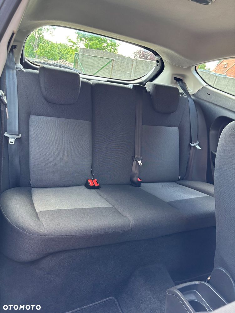 Ford Fiesta 1.25 Titanium - 23