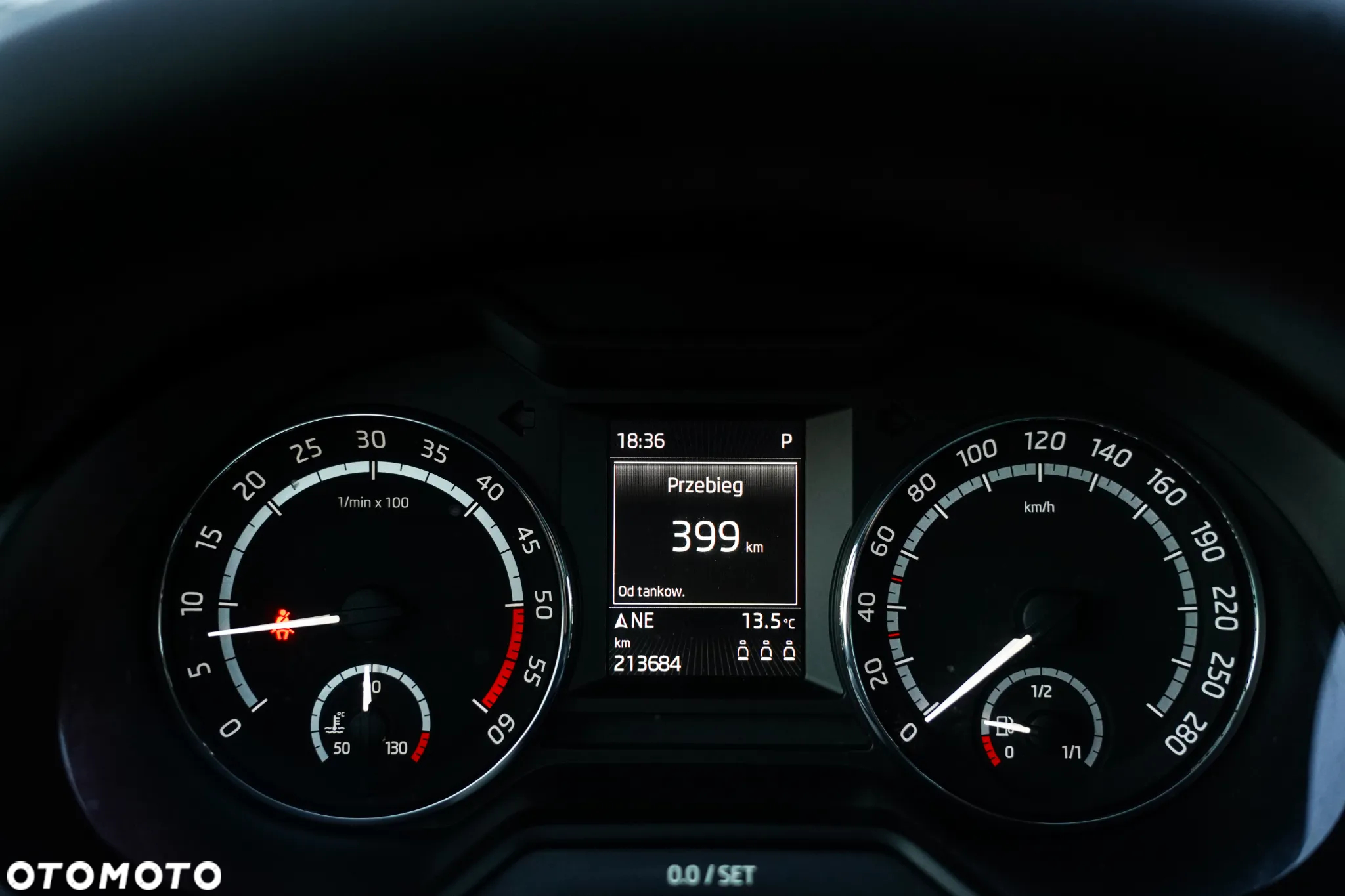 Skoda Octavia 2.0 TDI RS DSG - 35