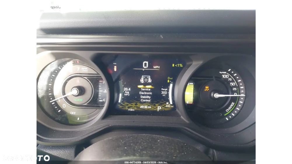 Jeep Wrangler - 12