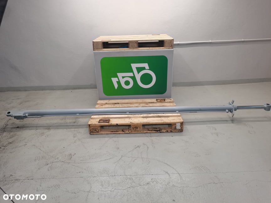 Siłownik hydrauliczny wysuwu masztu JLG 307 - 5