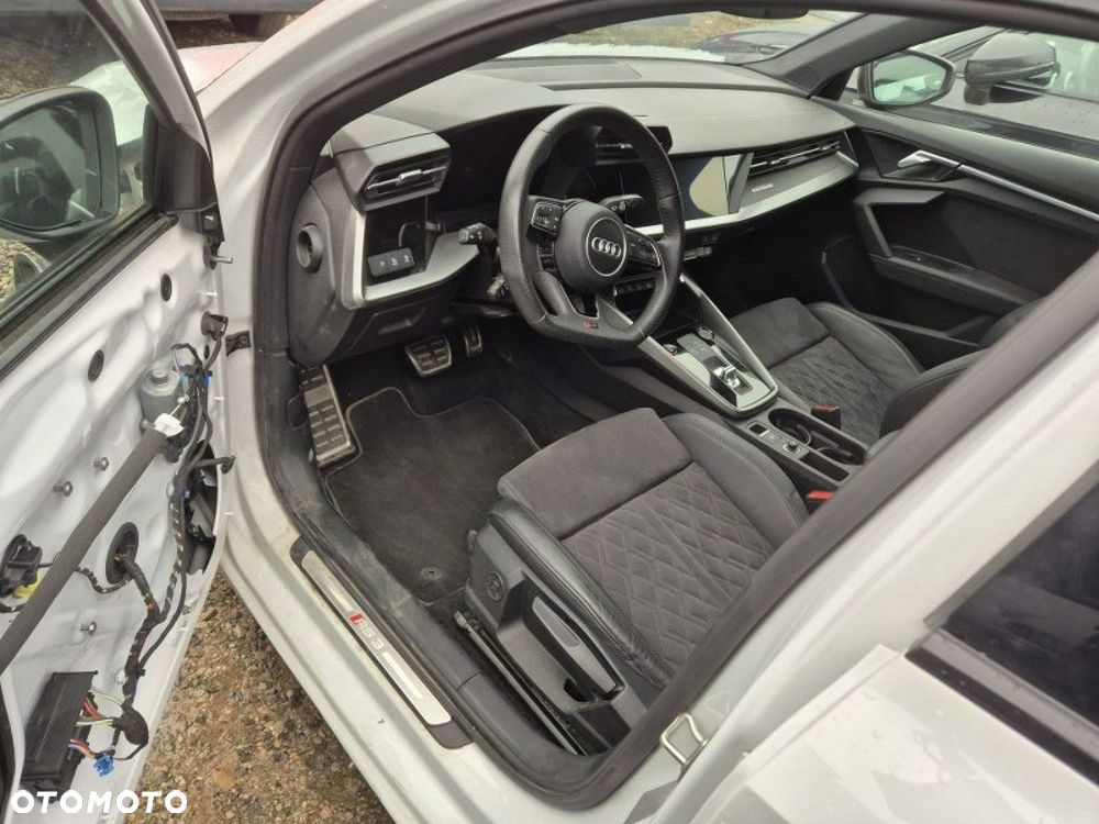 Audi RS3 Sportback - 10