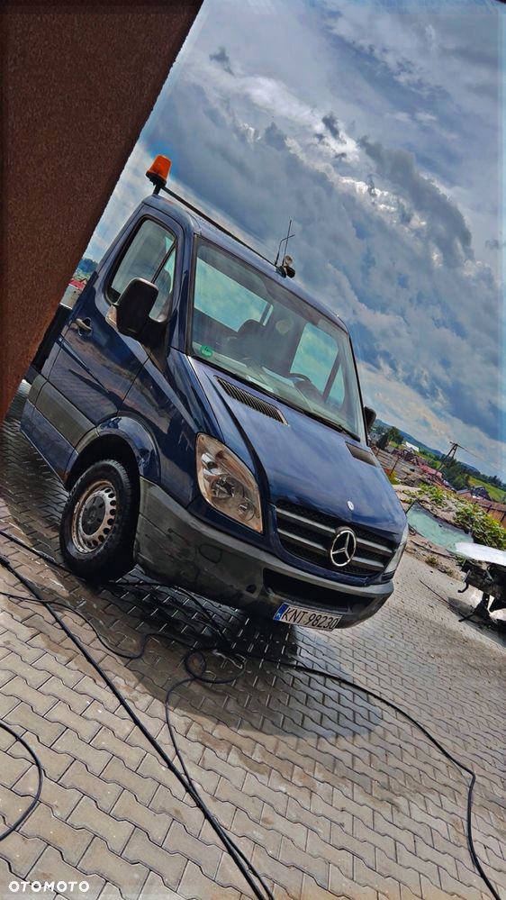 Mercedes-Benz Sprinter - 1