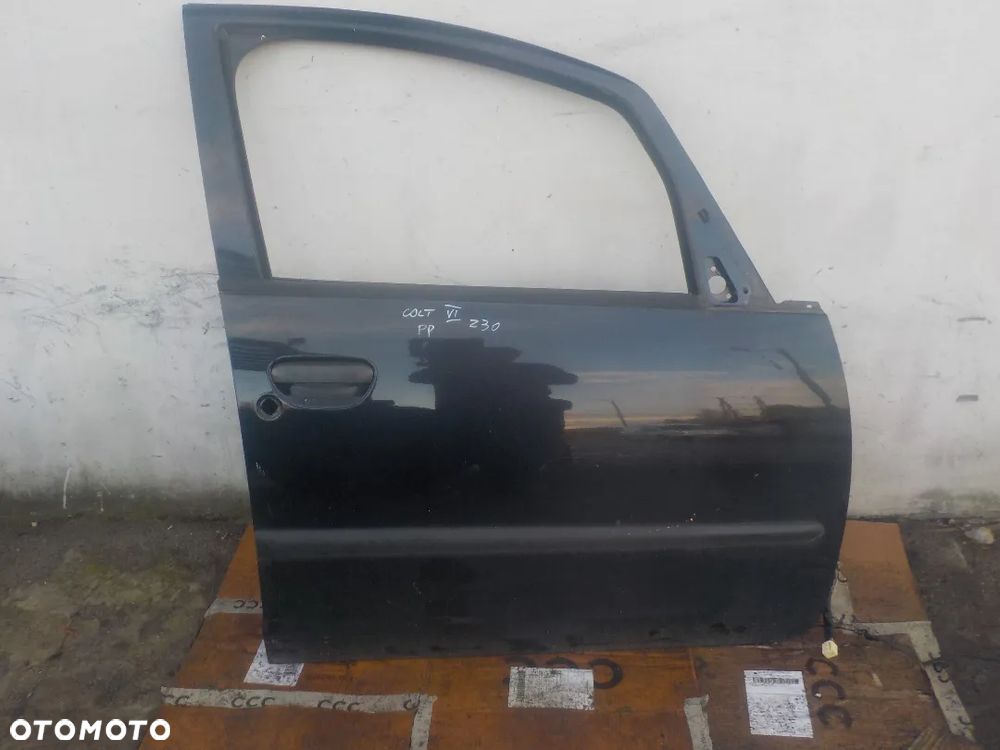 MITSUBISHI COLT VI DRZWI PRAWY PRZÓD - 1