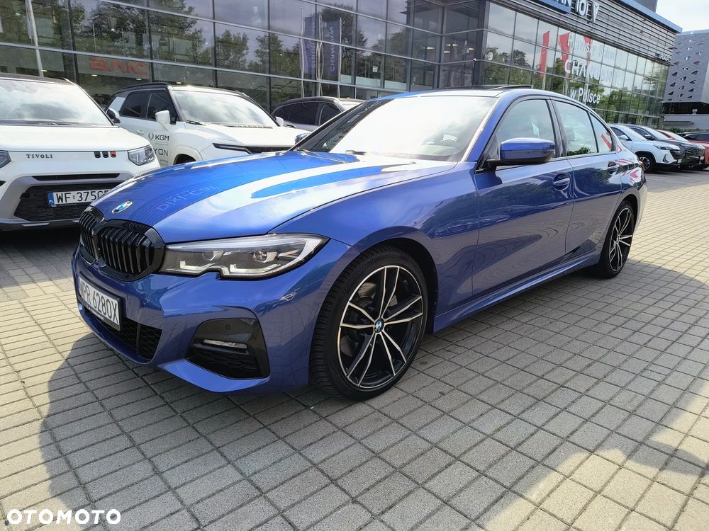 BMW Seria 3 330i xDrive M Sport - 2