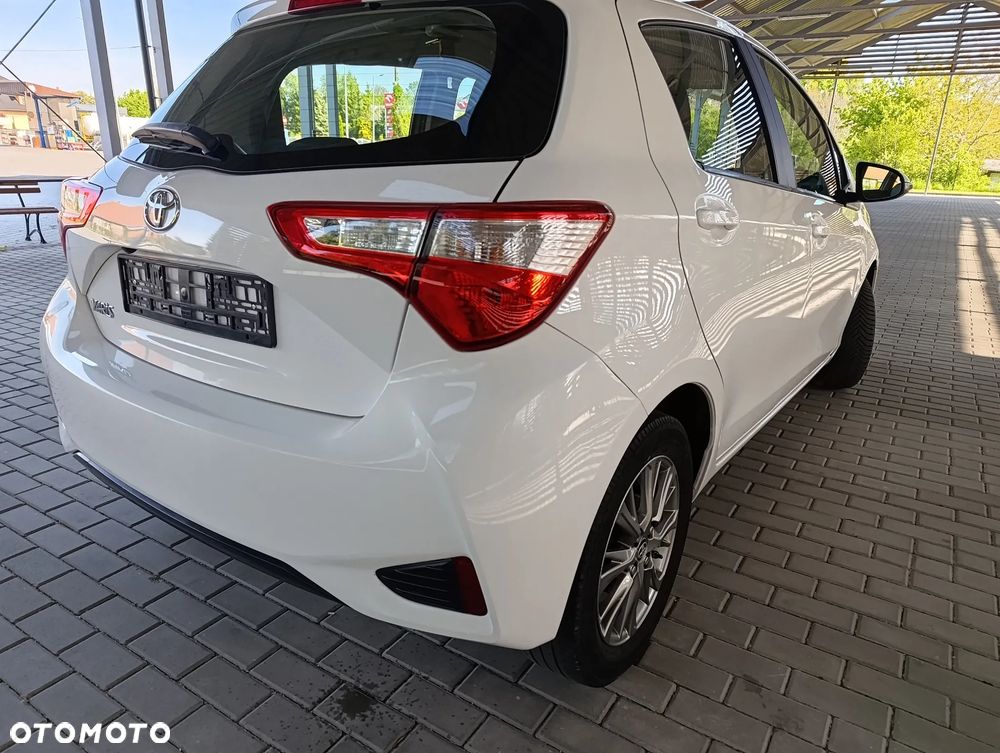 Toyota Yaris - 8