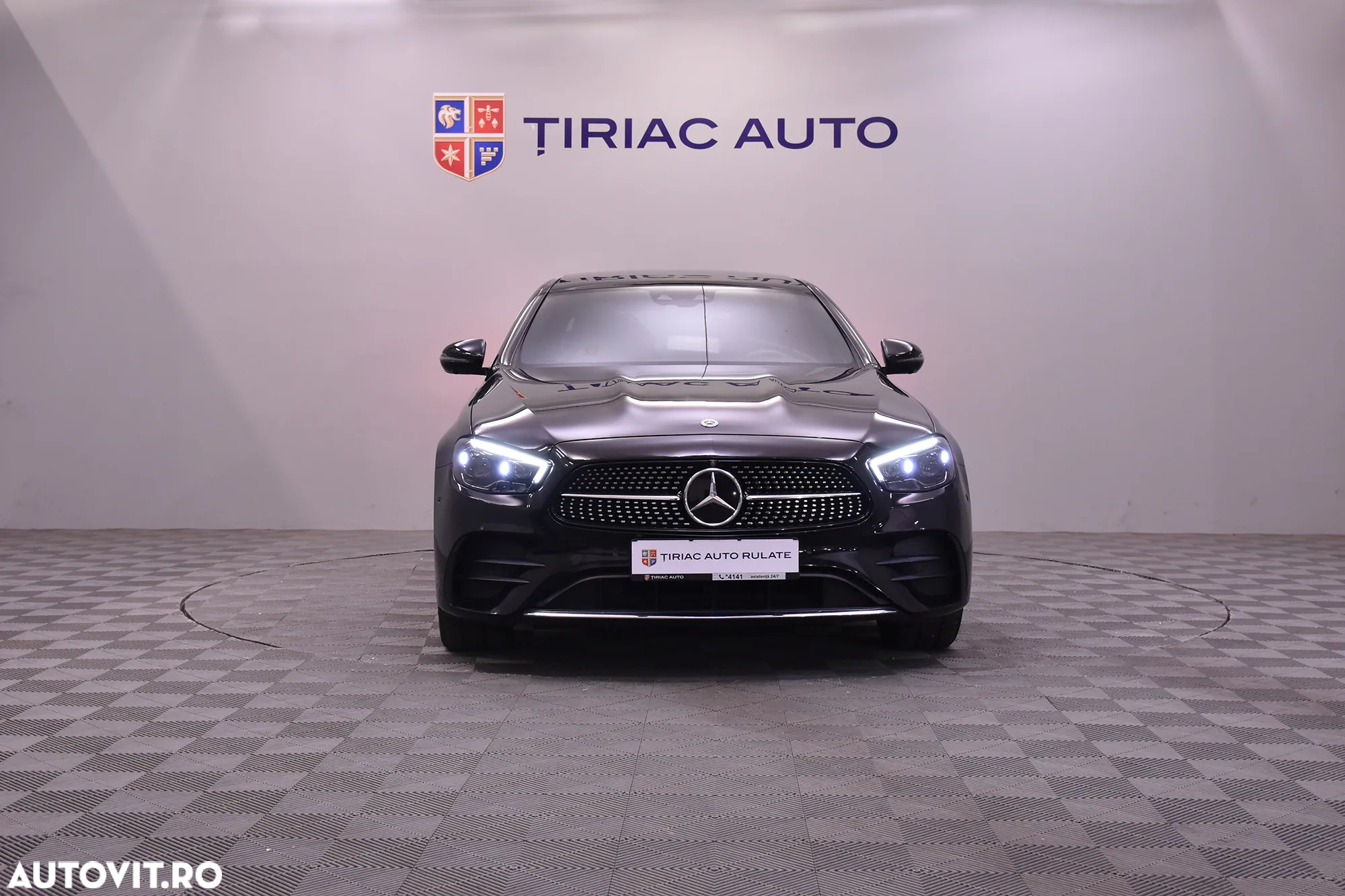 Mercedes-Benz E - 8