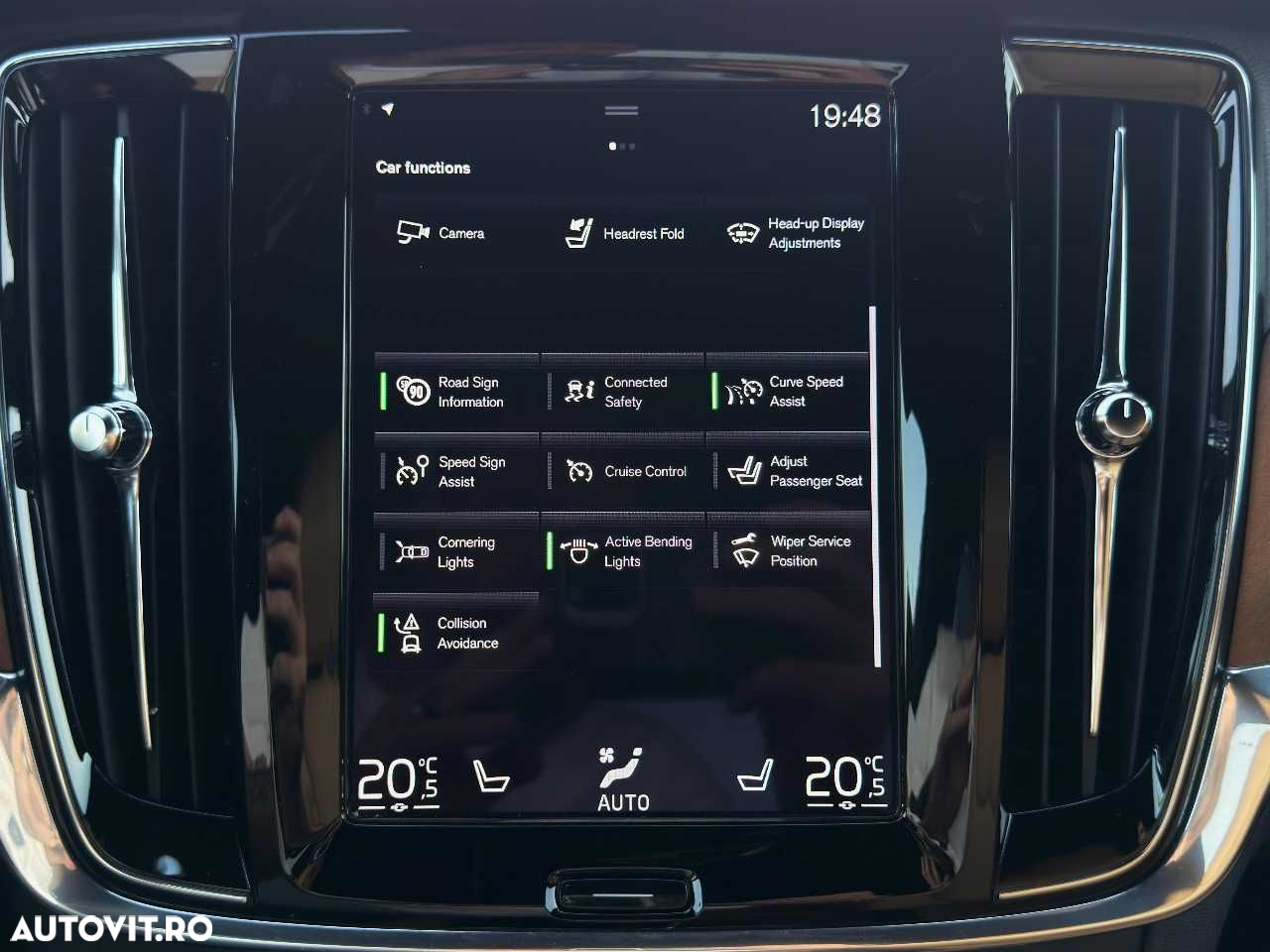 Volvo S90 D4 Inscription - 29