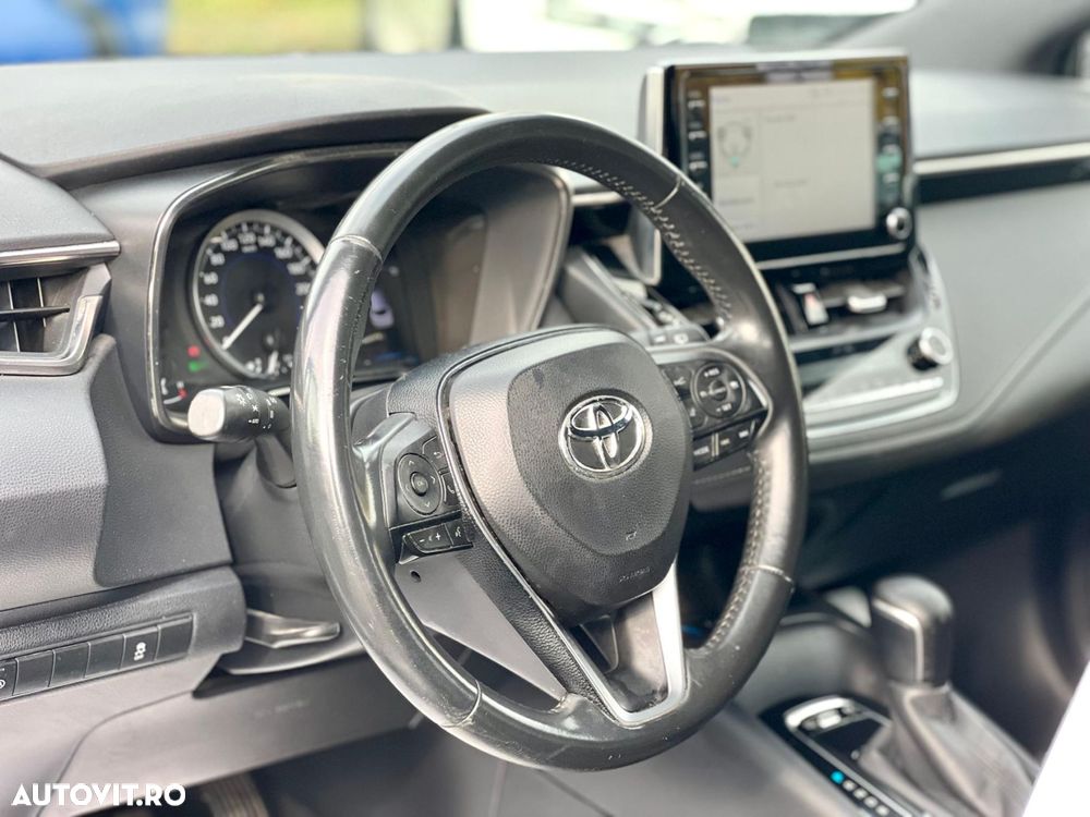Toyota Corolla 1.8 HSD Business - 14
