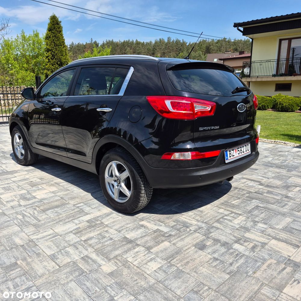 Kia Sportage 2.0 CRDI 4WD Dream-Team Edition - 5
