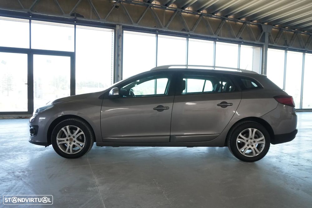 Renault Mégane Coupe Energy dCi 110 FAP Start & Stop Expression - 4