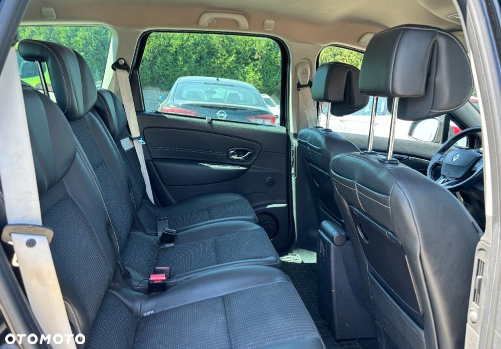 Renault Scenic - 13