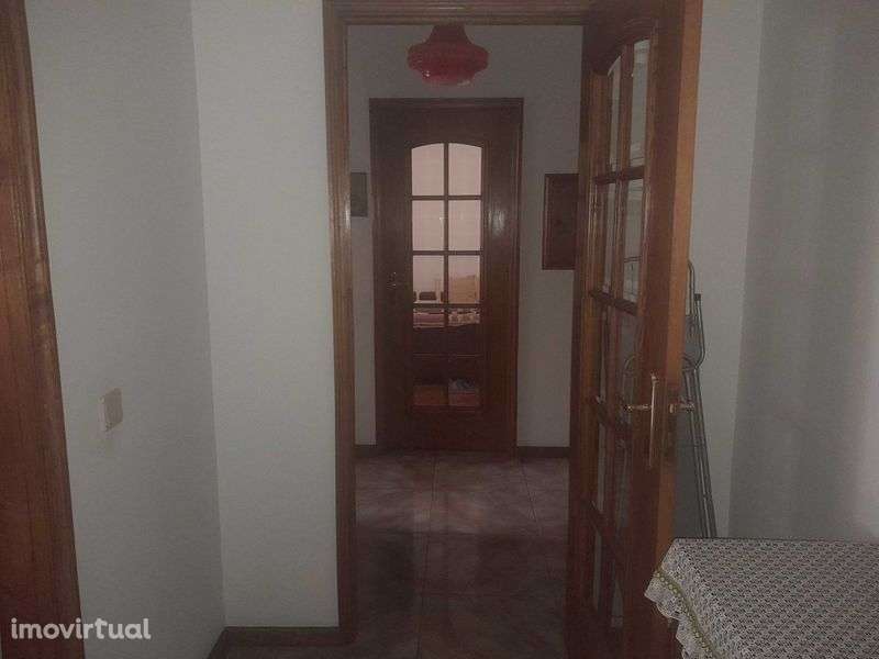 Apartamento T1 em Espinho - Grande imagem: 2/8