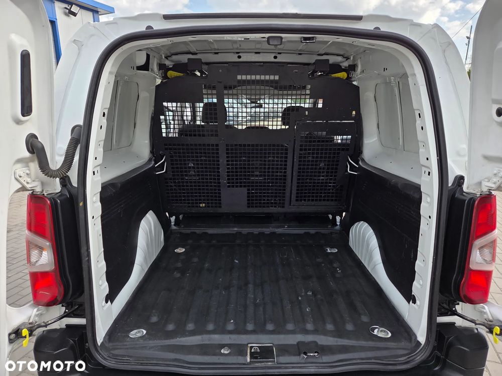 Toyota Proace City - 19