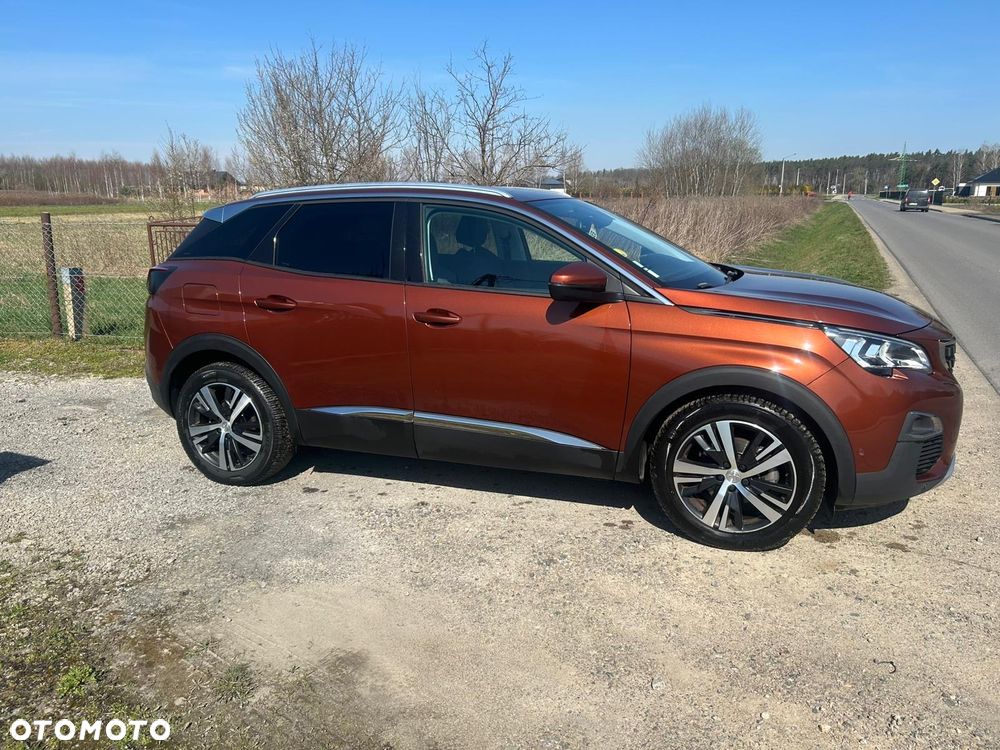 Peugeot 3008 1.2 PureTech Allure S&S - 2