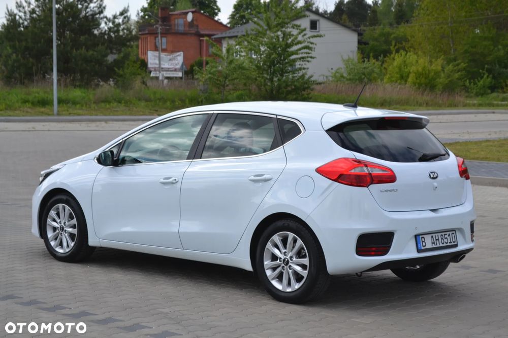 Kia Ceed - 19
