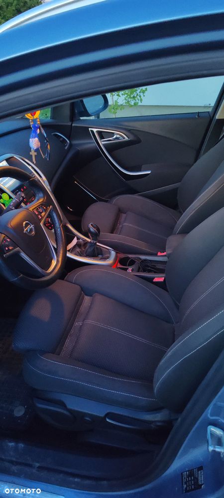 Opel Astra 2.0 CDTI DPF Sports Tourer - 7