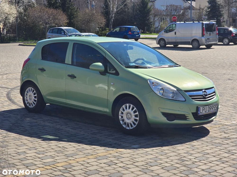 Opel Corsa 1.2 16V Cosmo - 5