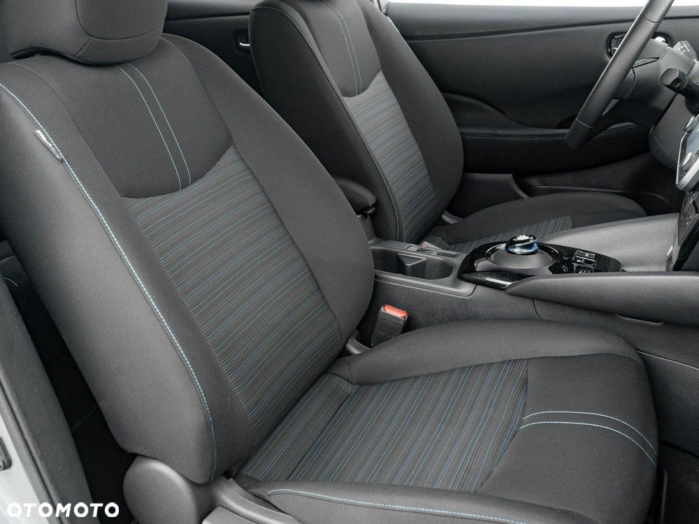 Nissan Leaf 40kWh N-Connecta - 33