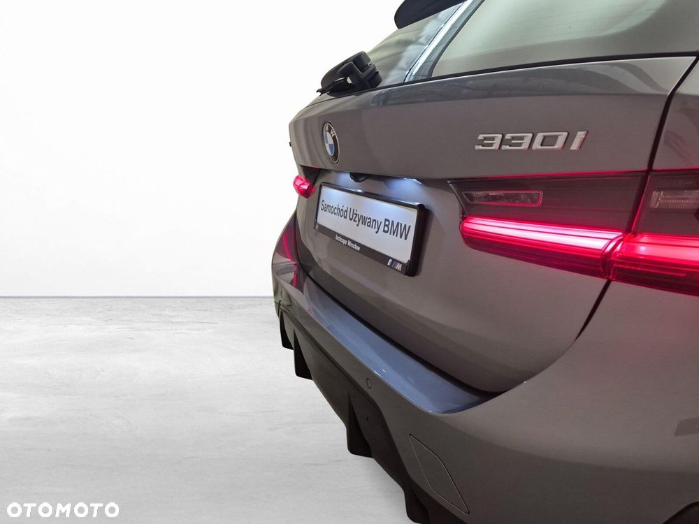 BMW Seria 3 330i xDrive M Sport sport - 21