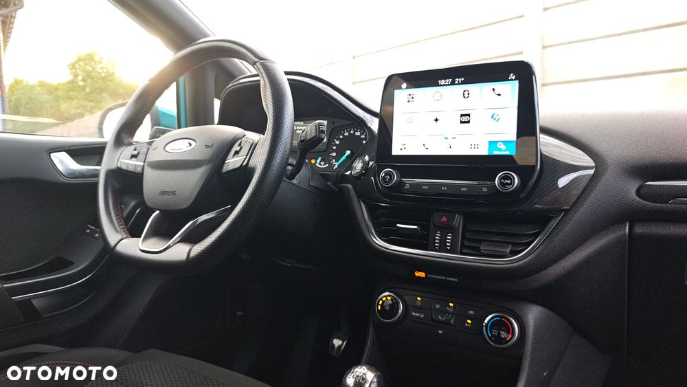 Ford Fiesta - 35