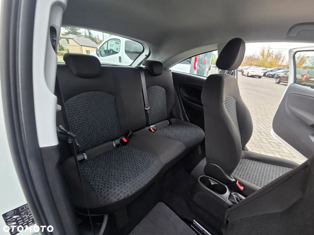 Opel Corsa 1.2 Innovation - 30
