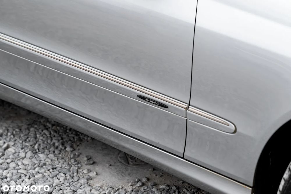 Mercedes-Benz CLK 320 Avantgarde - 16